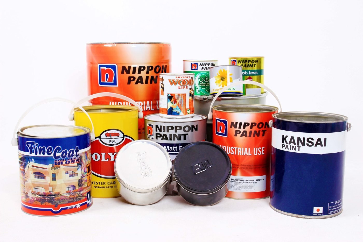Custom tin cans from half litre to 5 litres for ghee, lube oils and consumer products — Karachi